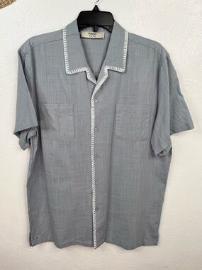 Cove Button-Up Shirt Men's Size M Gray Camp Collar Short Sleeve White Stitching